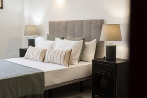 Bügeleisen/Bügelbrett, kostenloses WLAN, Bettwäsche