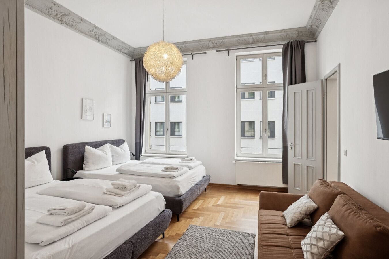 1 habitación, escritorio, wifi gratis y ropa de cama 