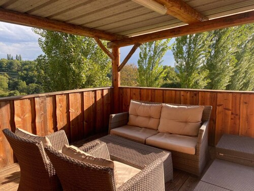 Chalet Rénové Avec Piscine Proche Vichy Pour 6/8 Personnes