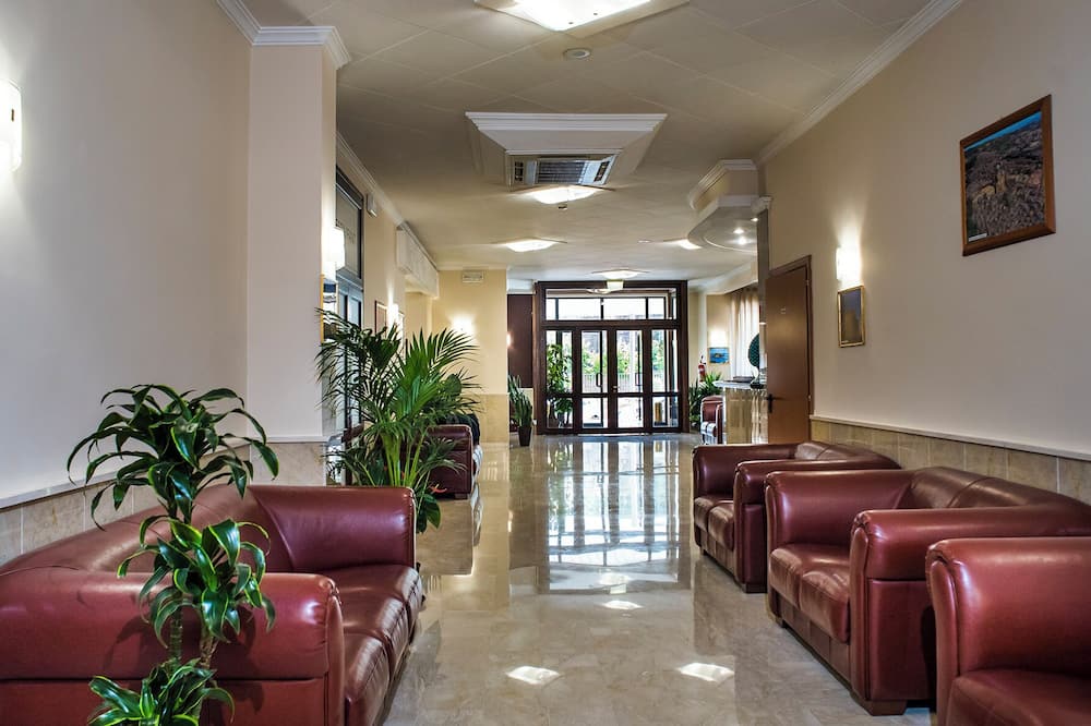 GH HOTEL