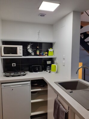 Microwave, oven, stovetop