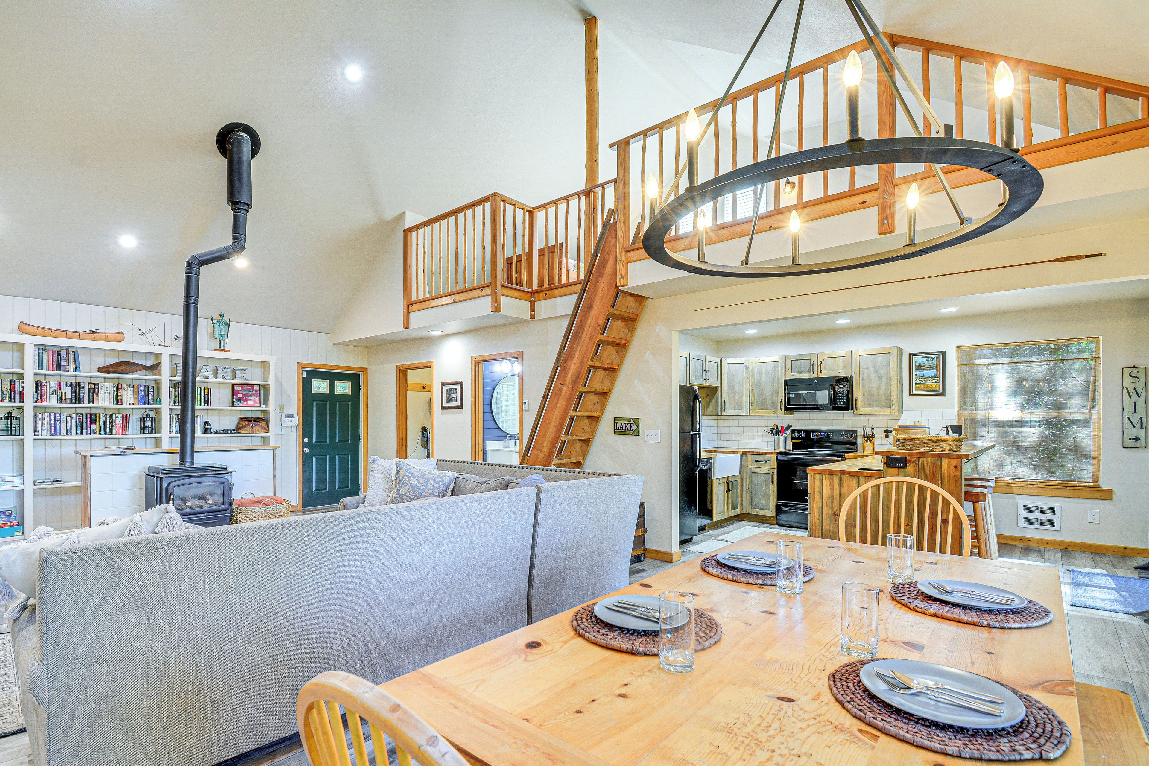 House (2 Bedrooms) | Interior