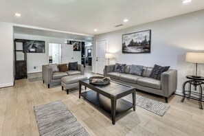 Interior - Dog-friendly Duarte Vacation Rental w/ Smart TV! (Duarte)