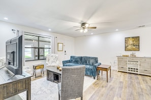 House (2 Bedrooms) | Interior