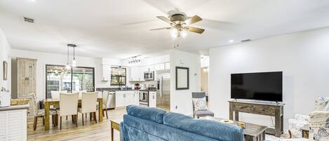 House (2 Bedrooms) | Front of property