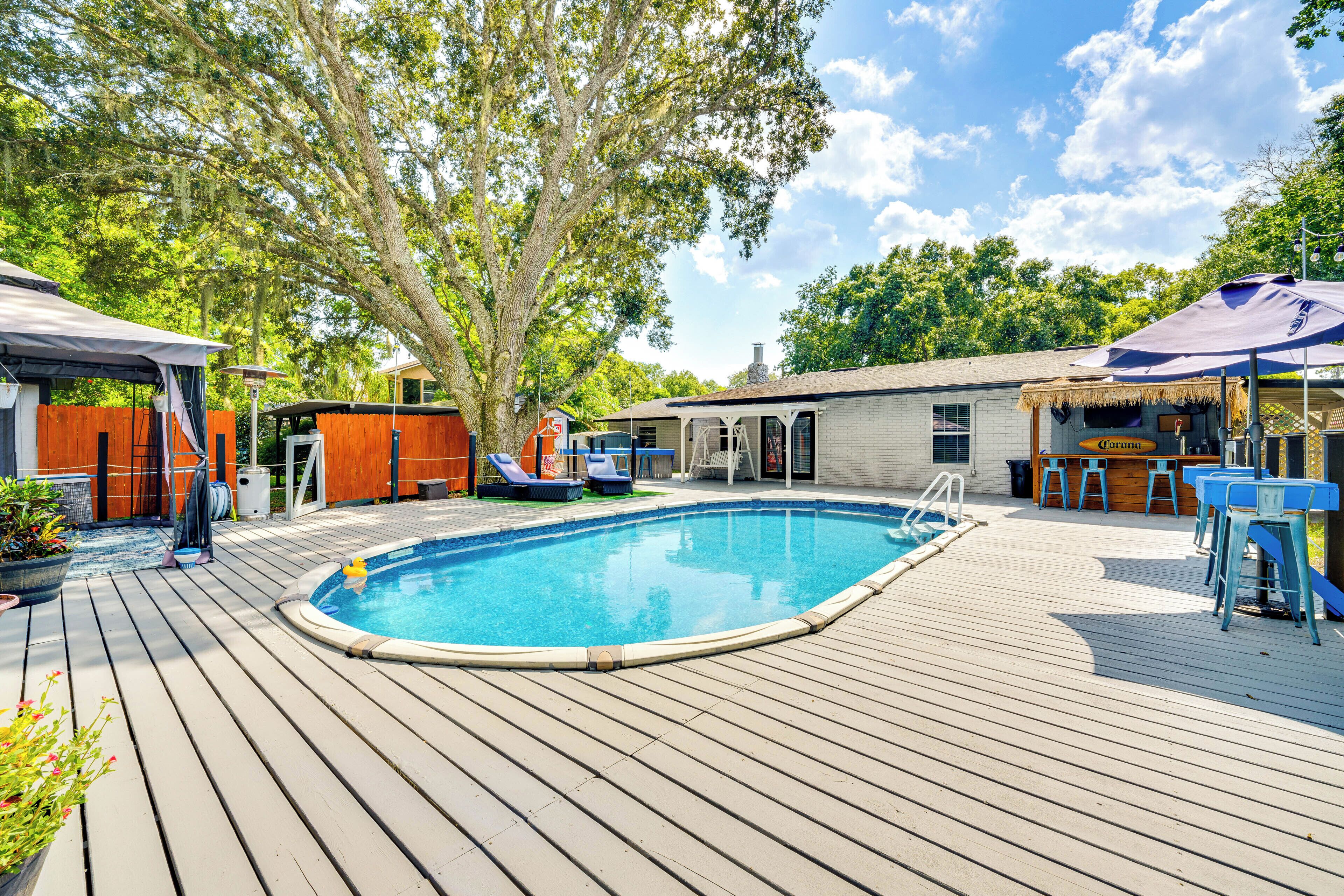 House (4 Bedrooms) | Front of property