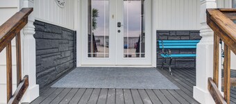 Countryside Biggsville Home w/ Yard, Dogs Welcome!