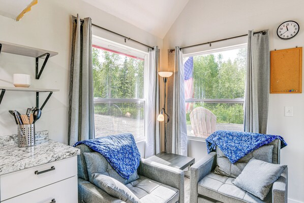 Apartment (0 Bedroom) | Interior - Cozy Houston Getaway w/ Fire Pit & Lake Access! (Houston)