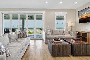 Smart-TV, videospill og fotballspill