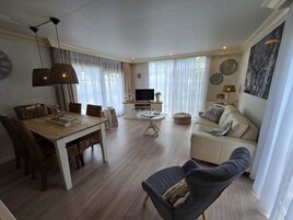 House | Living room