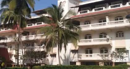 Colva Blossom 2BHK with pool, 5 min to Colva Beach