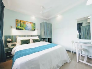 1 bedroom, iron/ironing board, bed sheets