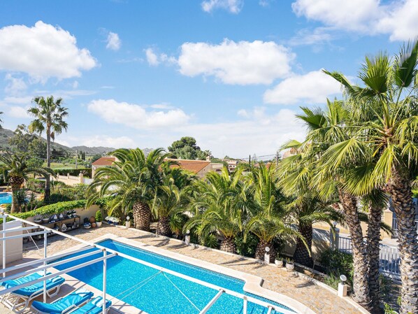 Ferienhaus | Pool | Innenpool, Außenpool