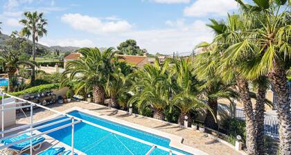 Sunny Poolside Stay in Busot
