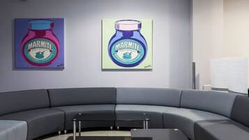 Sala de estar en el lobby