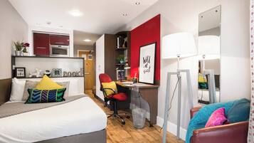 Studio | Rideaux d’obscurcissement, accès au Wi-Fi (inclus), literie fournie