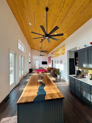 Dining - This stylish, modern country home is perfect for a getaway in Summertown, TN. (Summertown)