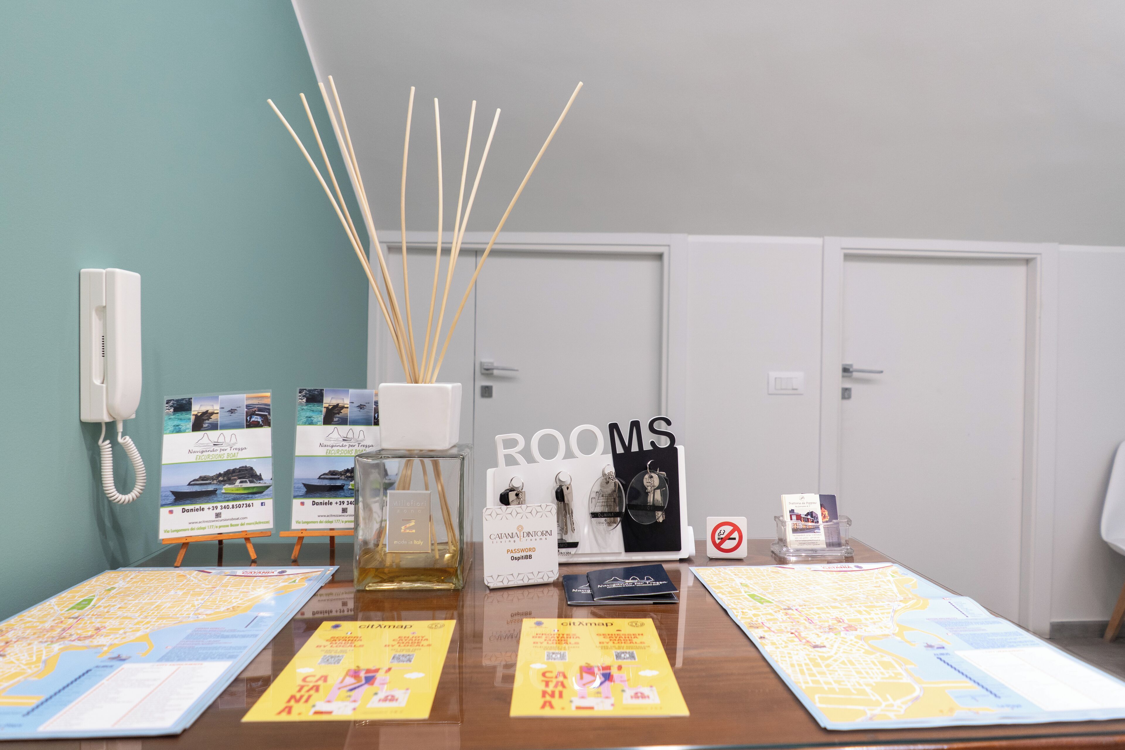 Photo - Catania E Dintorni Living Rooms