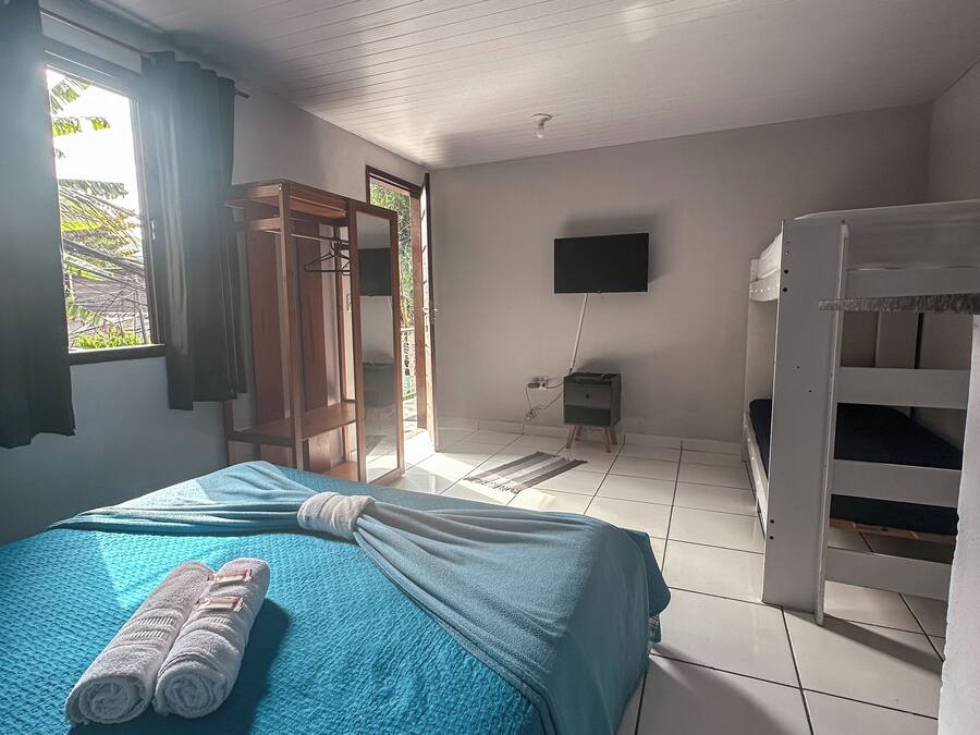 Appartamento Basic | Con stile personalizzato, tende oscuranti, Wi-Fi gratuito, lenzuola