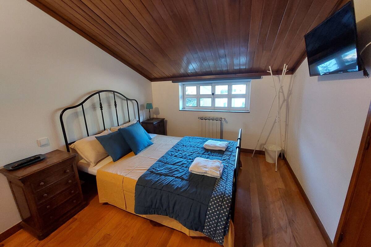 Chambre Double Standard, salle de bains commune | Wi-Fi gratuit, draps fournis