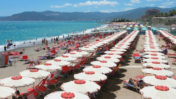 Exterior - Merlo C - town center & private parking (Ceriale)