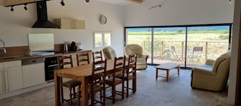 Großes, komfortables 4-Sterne-Ferienhaus für 4-6 Personen, Bellevue