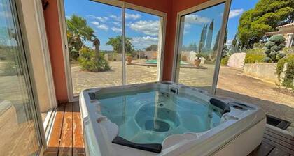 Large, comfortable 4-star holiday cottage for 4/6 people, Bellevue