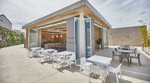 Petit déjeuner coréen (22000 KRW par personne)