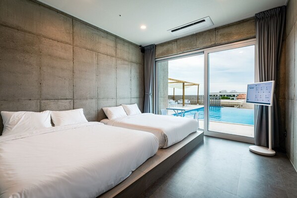Nueve Resort (Base 2 People / Maximum 4 People) | Premium bedding, soundproofing, free WiFi - Nueve Poolvilla And Resort (Jeju City)