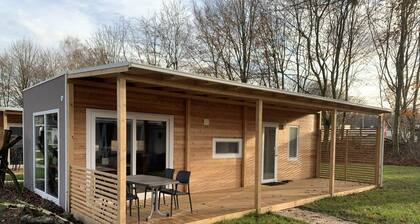 Charming Chalet 2 km. of the Efteling