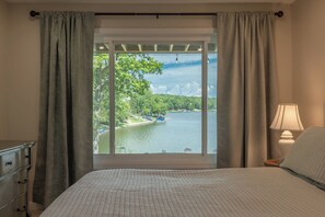 6 Schlafzimmer, WLAN, Bettwäsche