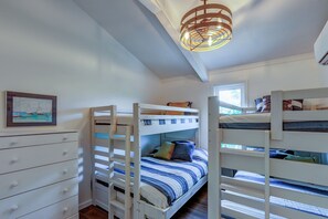 3 Schlafzimmer, Bügeleisen/Bügelbrett, kostenloses WLAN, Bettwäsche