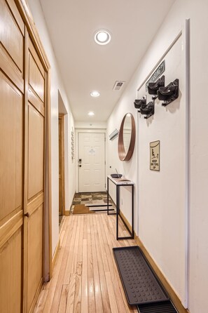 Condo, 2 habitaciones | Interior