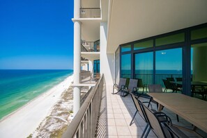 Property grounds - The Oasis 2708 Formerly Phoenix West Ii 2708 3 Bedroom Condo by RedAwning (Orange Beach)
