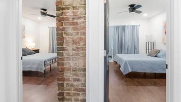 5 habitaciones, tabla de planchar con plancha y wifi
