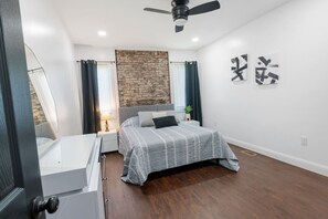 5 camere, ferro/asse da stiro, Wi-Fi