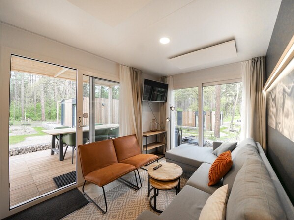 Chalet | Living room - Chalet With air Conditioning on a Holiday Park (Zutendaal)