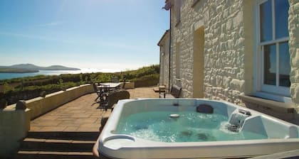 Upper Porthmawr - 5 Bedroom Cottage - Whitesands