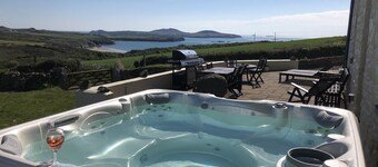 Upper Porthmawr - 5 Bedroom Cottage - Whitesands