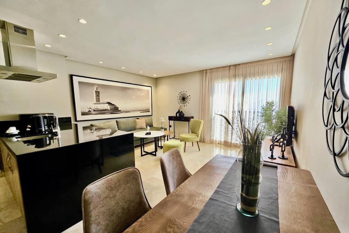 Premium bedding, Tempur-Pedic beds, minibar, in-room safe