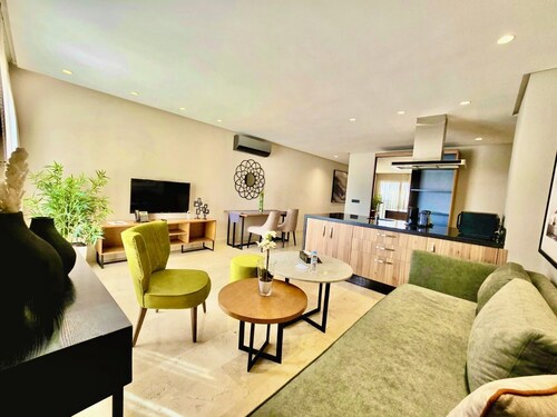 AS PREMIUM BY SOHO HOTELS