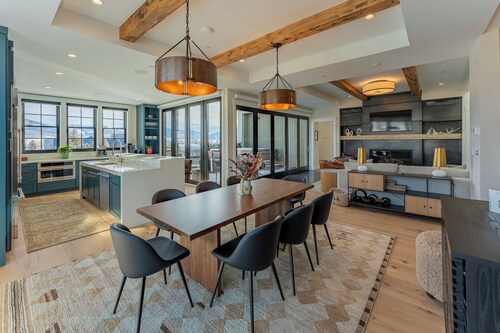 Academy Place | Glacier Lily Penthouse