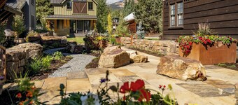 Academy Place | Columbine