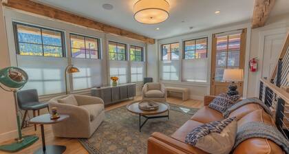 Academy Place | Larkspur