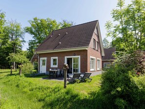 House | Exterior - Holiday Home in Bad Bentheim With Sauna (Bad Bentheim)