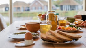 Villa | Dining - Villa in Someren With Sauna Near Golf Course (Someren)