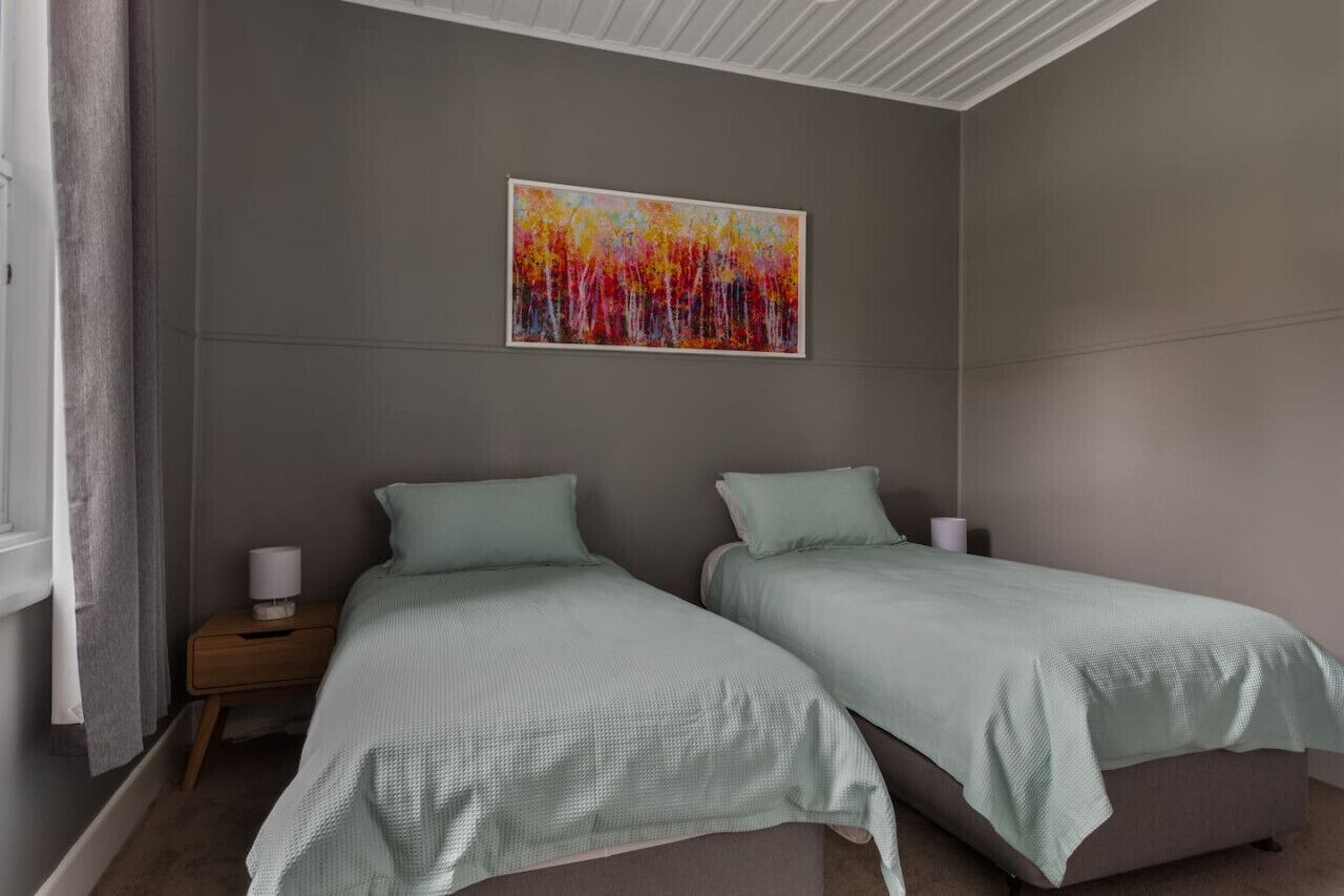 2 Schlafzimmer, Schreibtisch, Bügeleisen/Bügelbrett, WLAN
