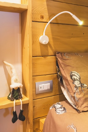 2 habitaciones, cuna de viaje, wifi y ropa de cama 