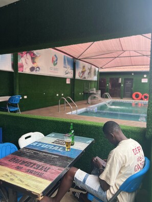 2 barer/lounger