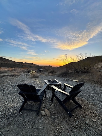 Premier Tent, 1 Queen Bed, Mountain View | Terrace/patio. Vegas Glamping